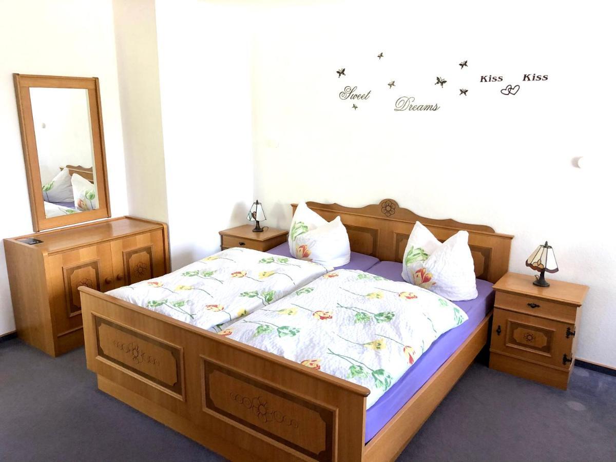 Hotel Charlott Айзенбах Экстерьер фото