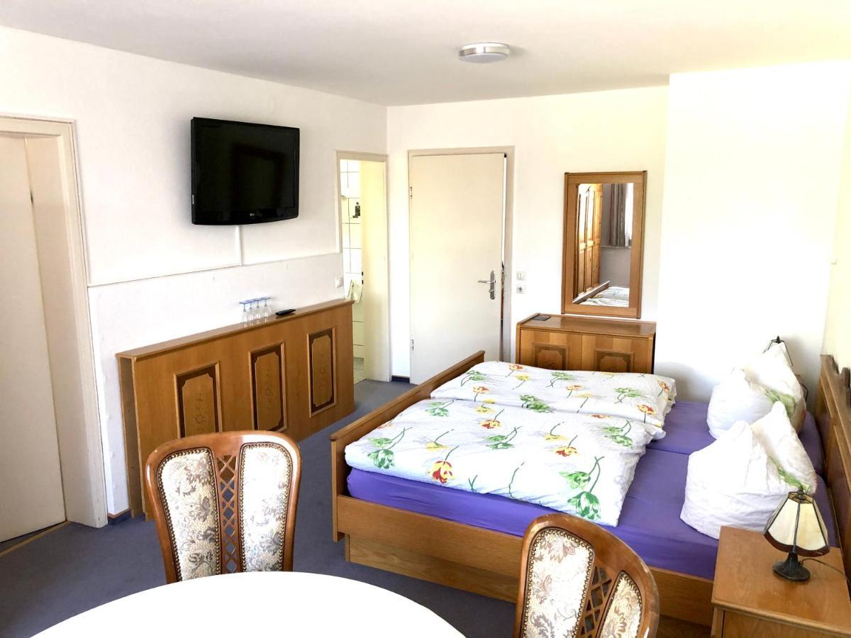 Hotel Charlott Айзенбах Экстерьер фото